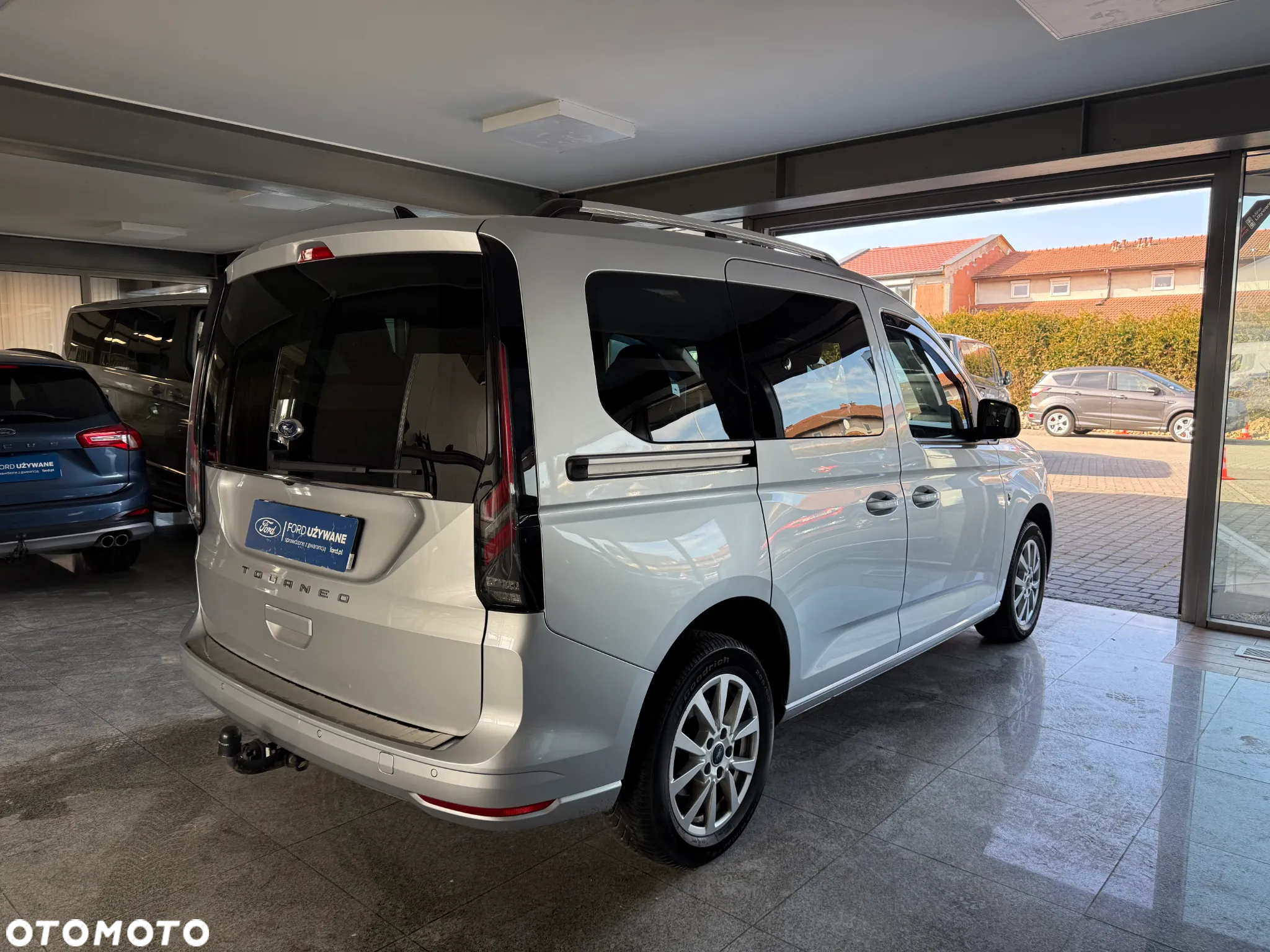 Ford Tourneo Connect 2.0 EcoBlue Titanium - 17