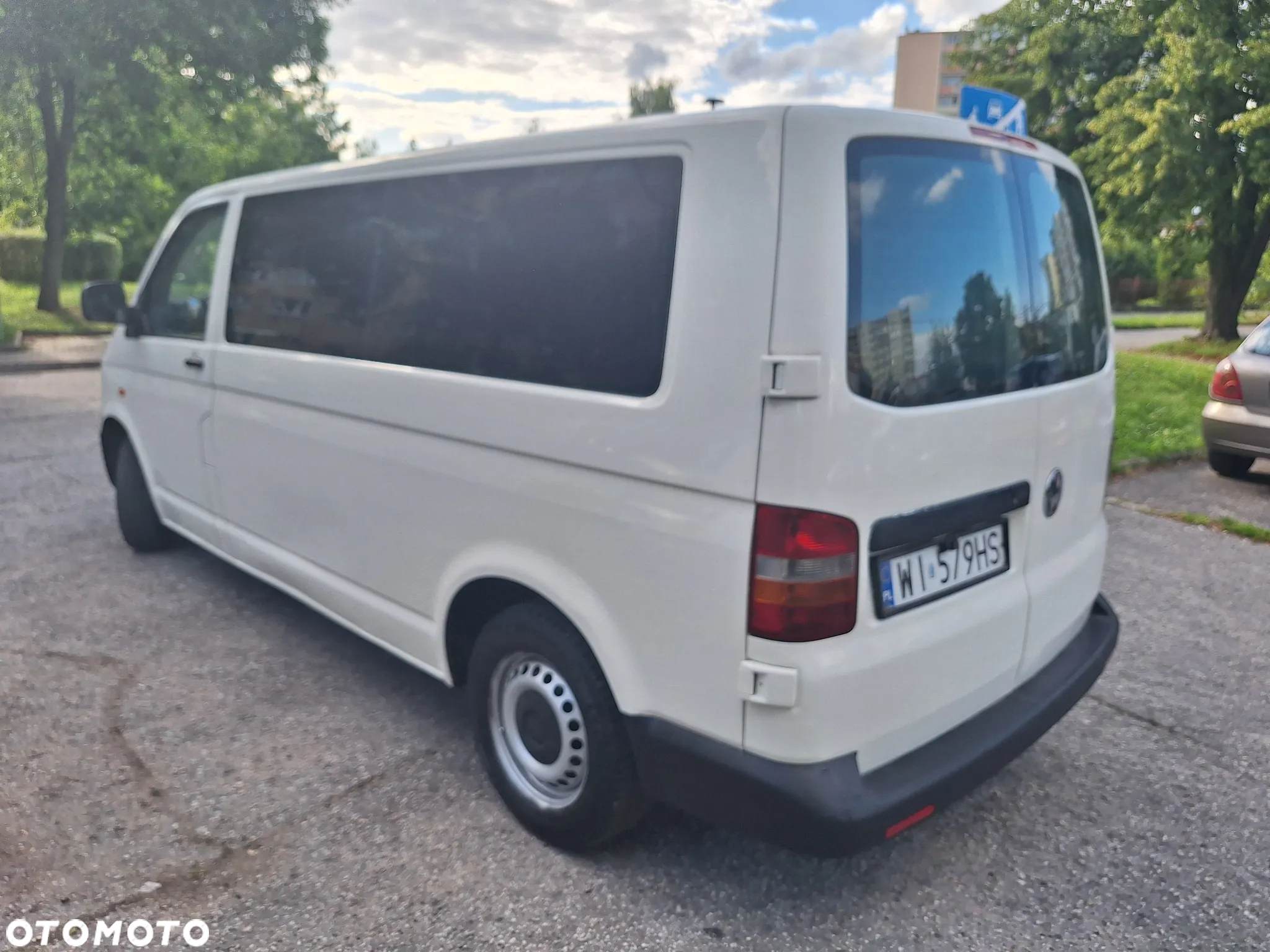Volkswagen Transporter T5 TDI L2 Max - 2