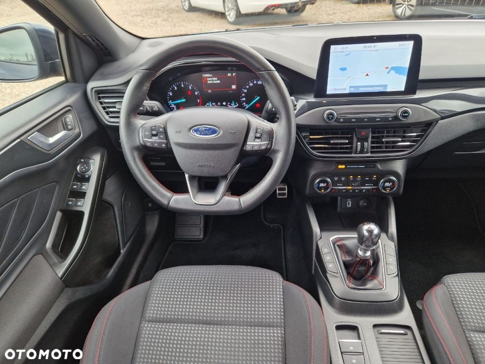 Ford Focus - 20