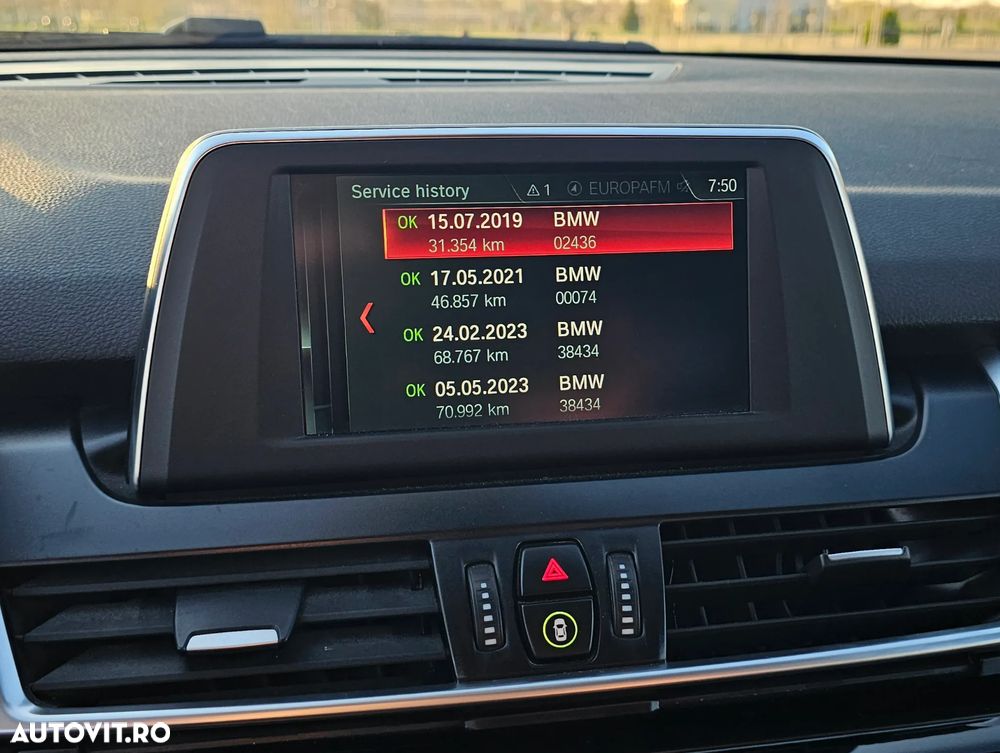 BMW Seria 2 218i M Sport - 13