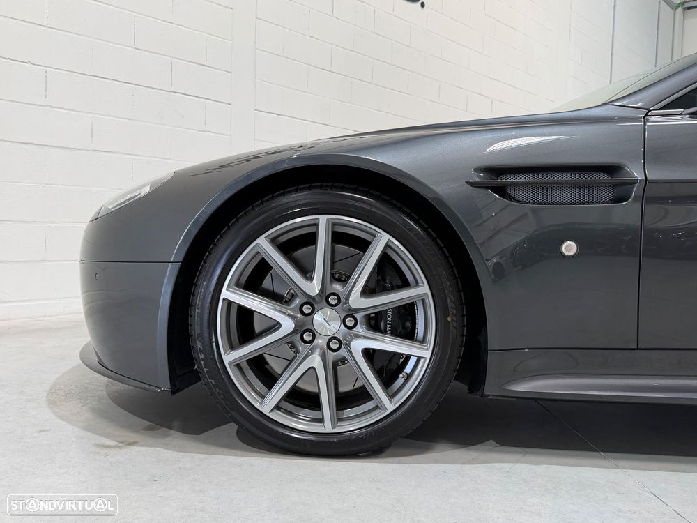 Aston Martin Vantage Coupe S Sportshift - 25