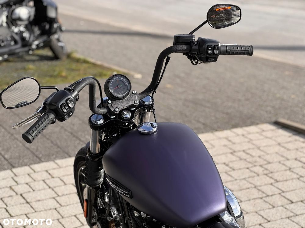 Harley-Davidson Softail Street Bob - 11