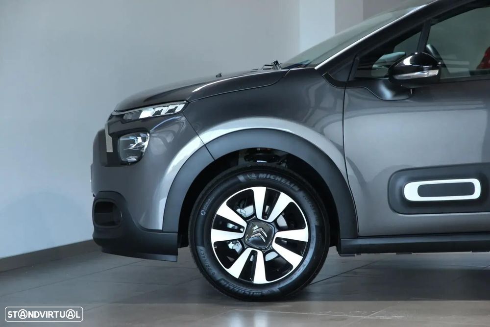 Citroën C3 1.2 PureTech Shine - 17