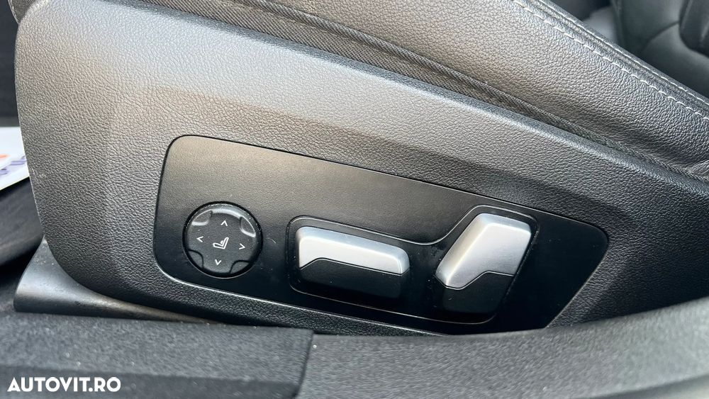 BMW Seria 3 320d xDrive AT MHEV - 28