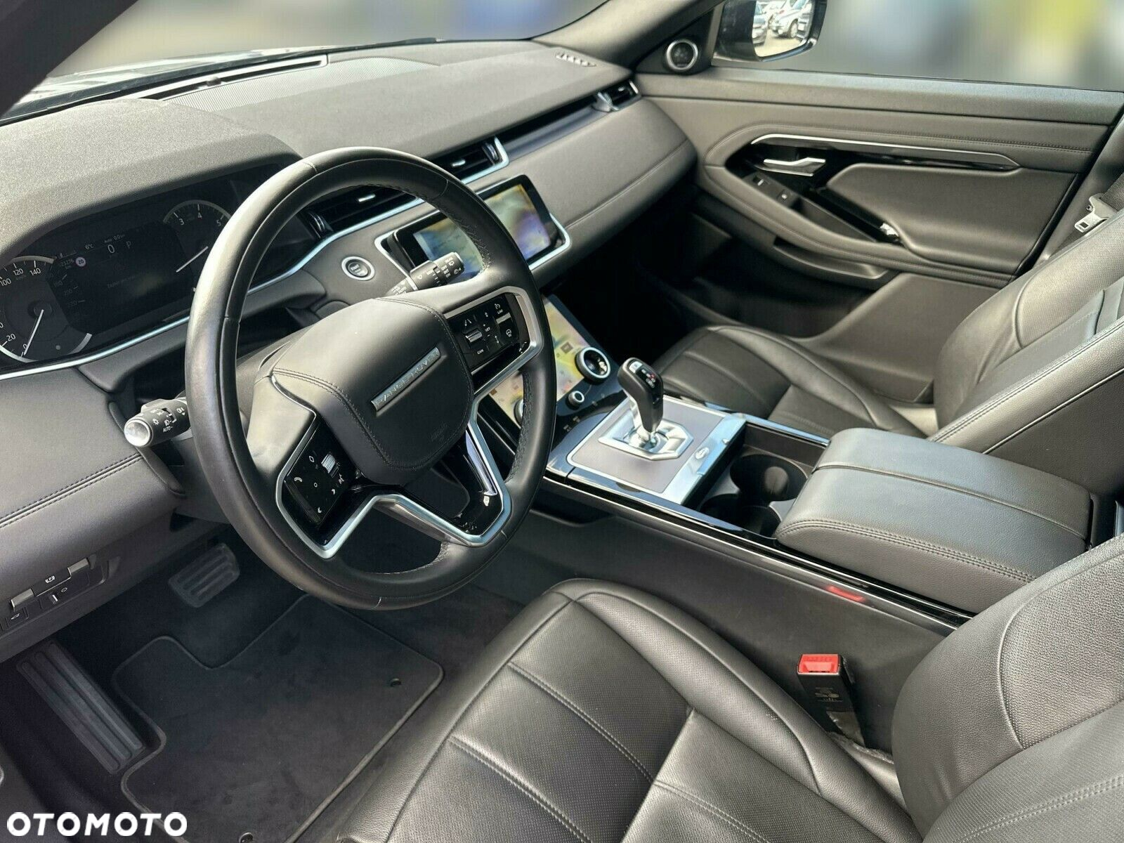Land Rover Range Rover Evoque - 14