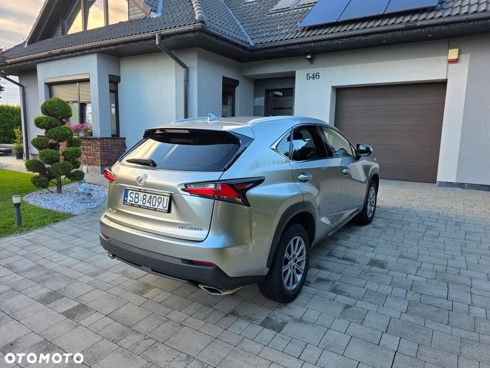 Lexus NX 200t Elite 2WD - 7