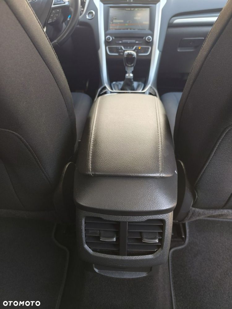 Ford Mondeo 2.0 EcoBlue Business Edition - 26