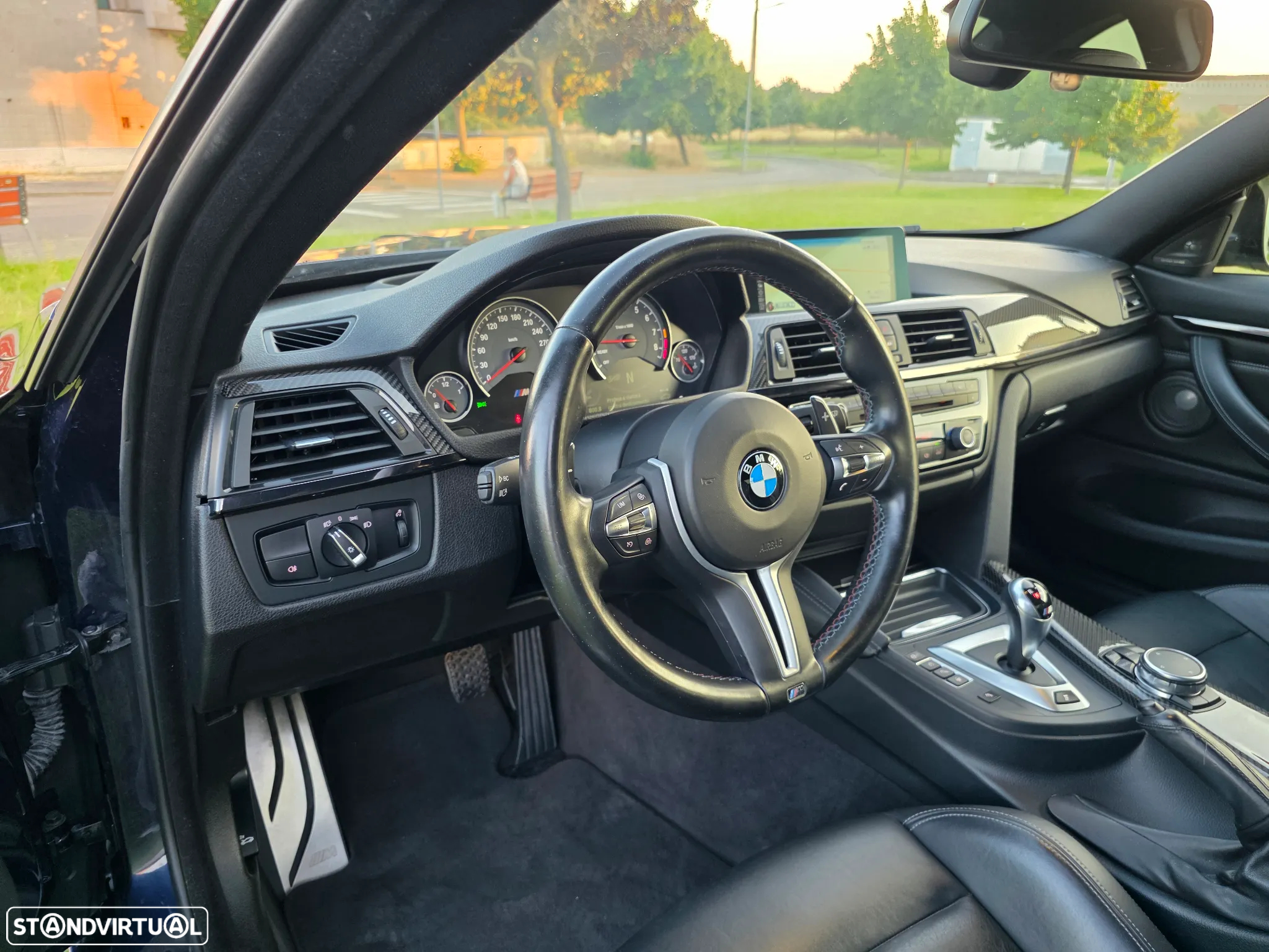 BMW M4 Auto - 13