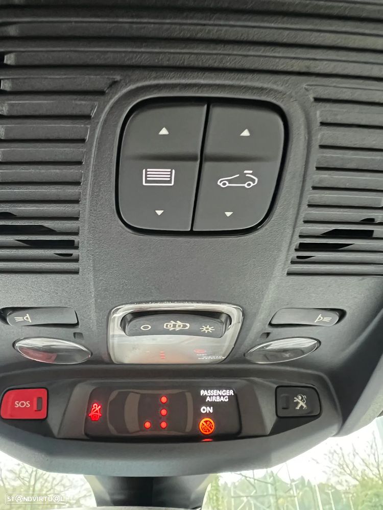 Peugeot 3008 BlueHDi 120 Stop & Start EAT6 Allure - 29
