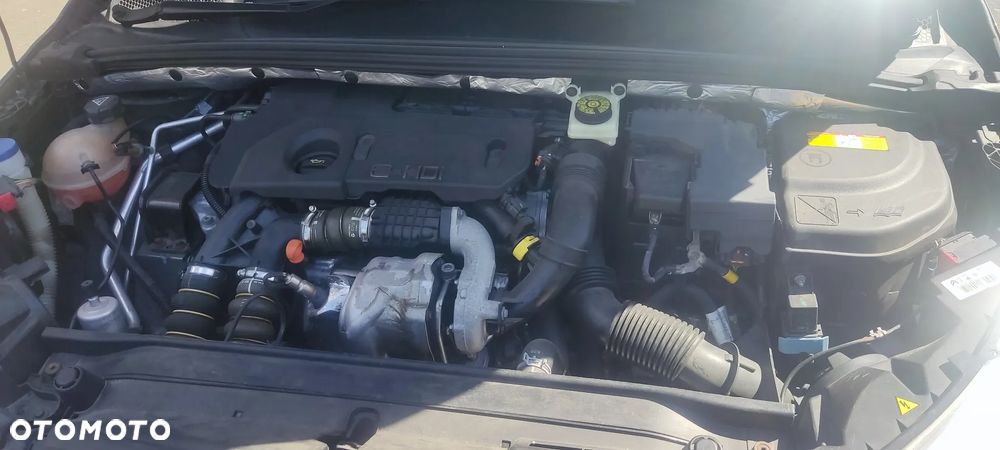 Citroën C4 e-HDi 110 EGS6 Stop/Start System Exclusive - 3