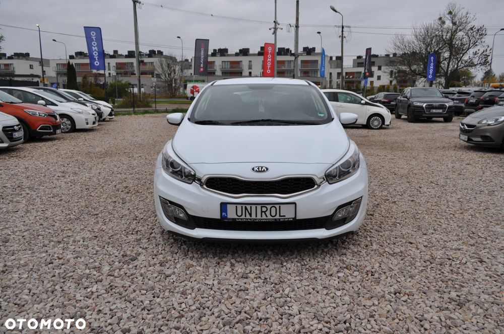Kia Ceed 2014 photo 3