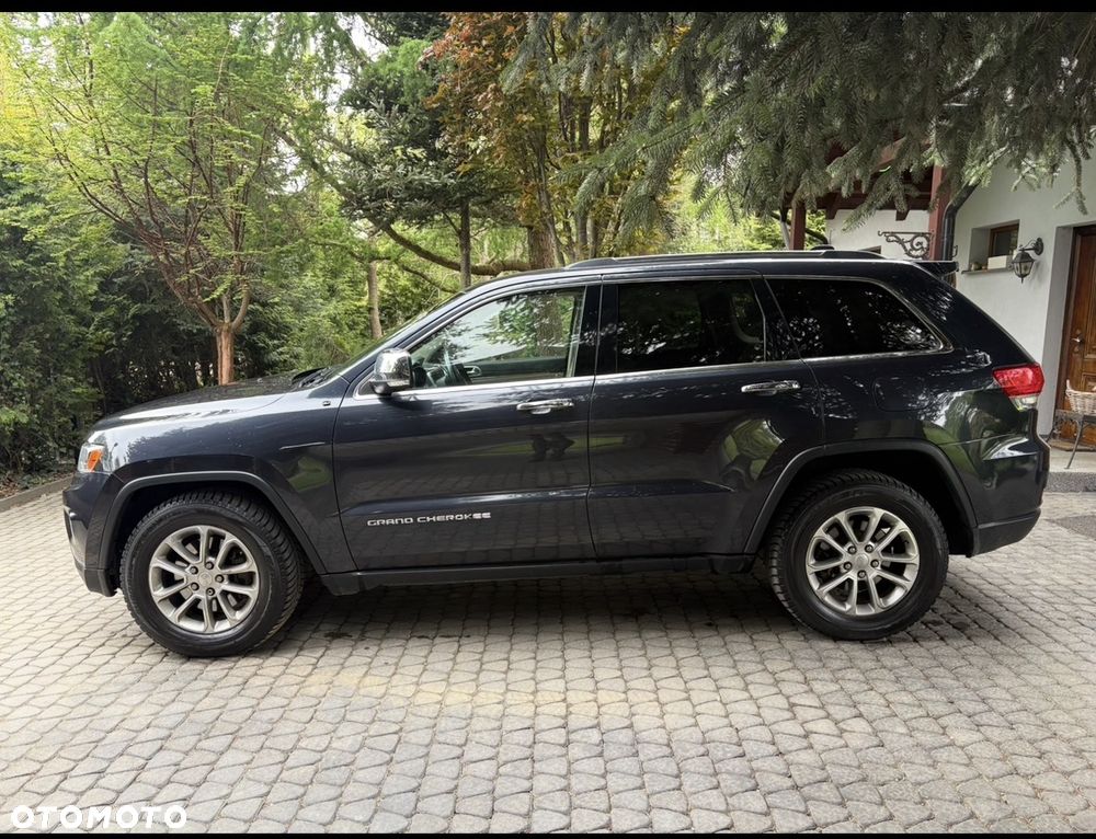 Jeep Grand Cherokee - 3
