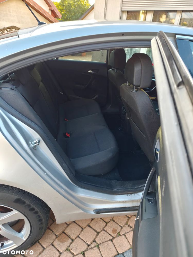 Opel Insignia 2.0 T Edition - 16