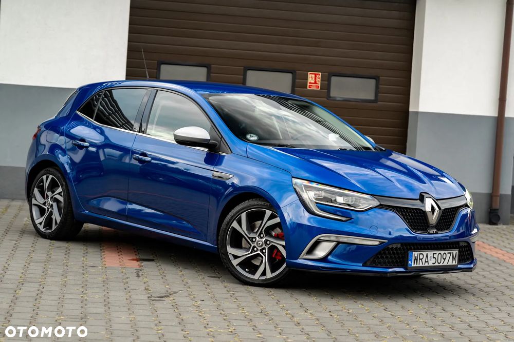 Renault Megane ENERGY TCe 205 EDC GT - 3