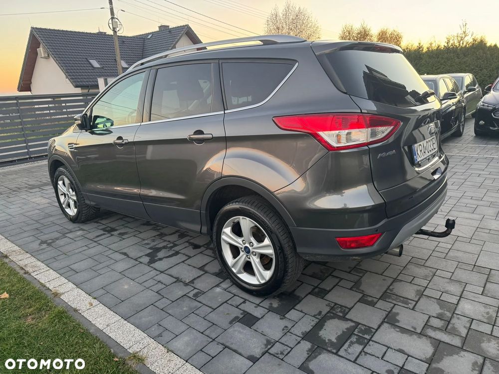 Ford Kuga 1.6 EcoBoost 2x4 Titanium - 7