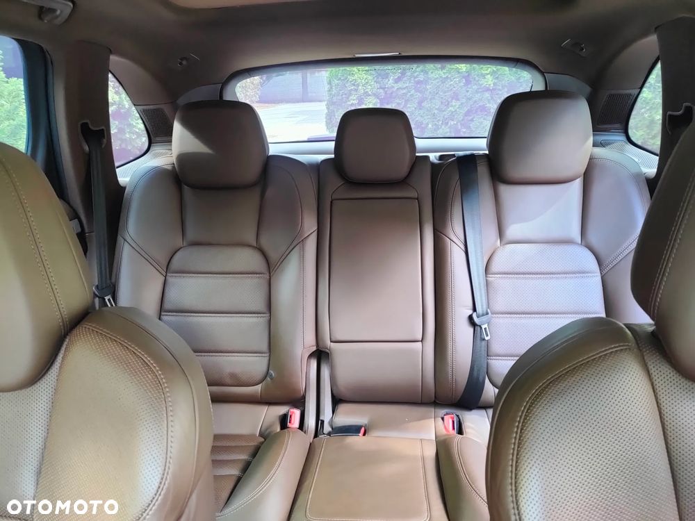 Porsche Cayenne S Diesel - 11