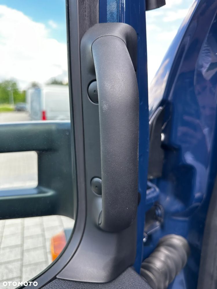 Mercedes-Benz Sprinter 319 CDI Pro długi 4x4 z zabudową skrzyniową - 14
