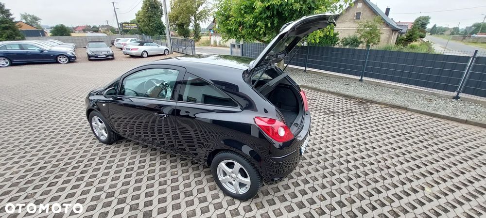 Opel Corsa - 29