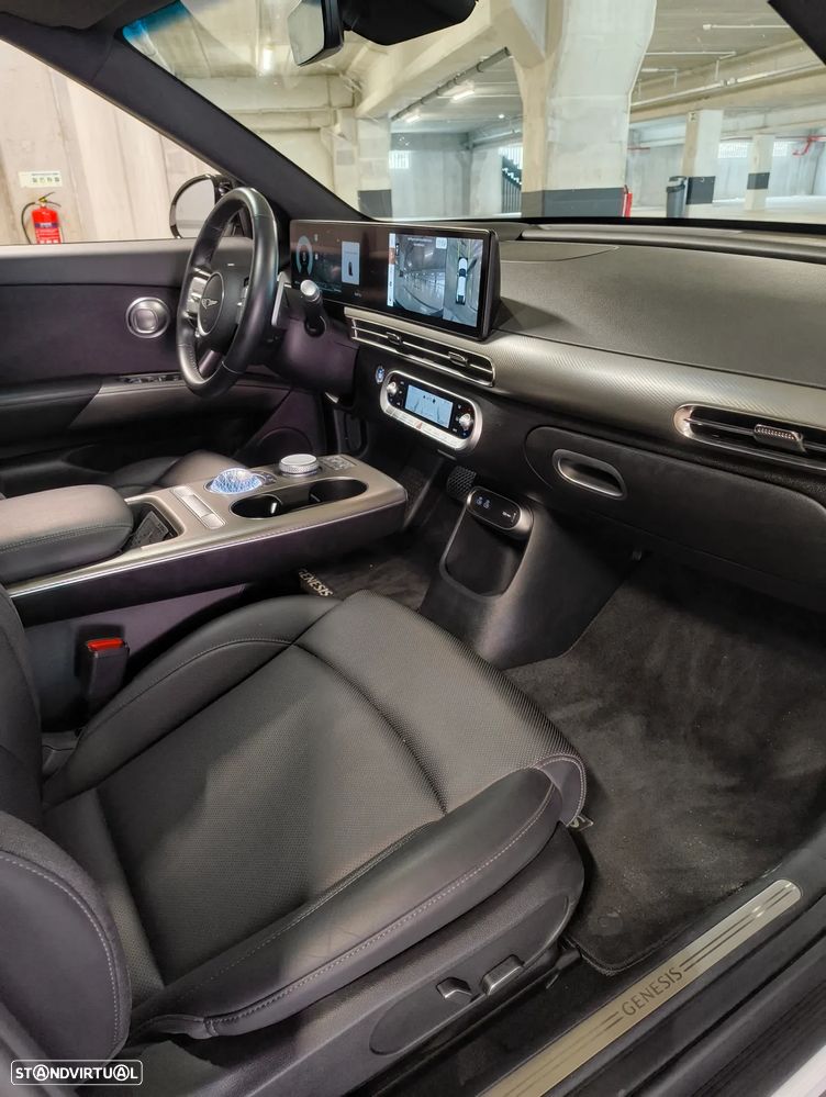 Genesis GV60 - 9