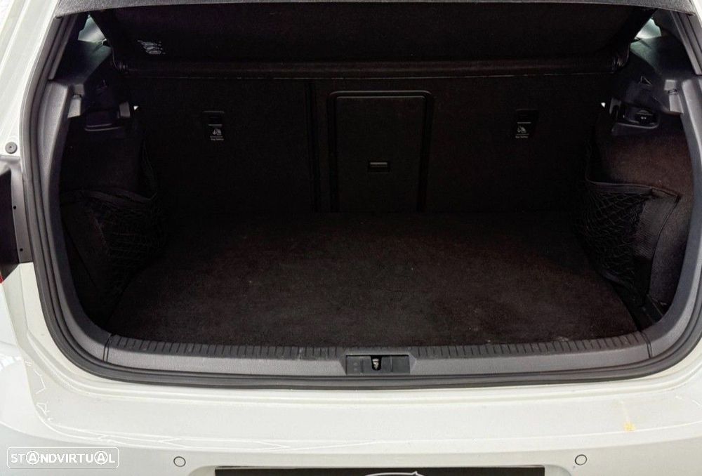 VW Golf 1.4 GTE Plug-in - 23