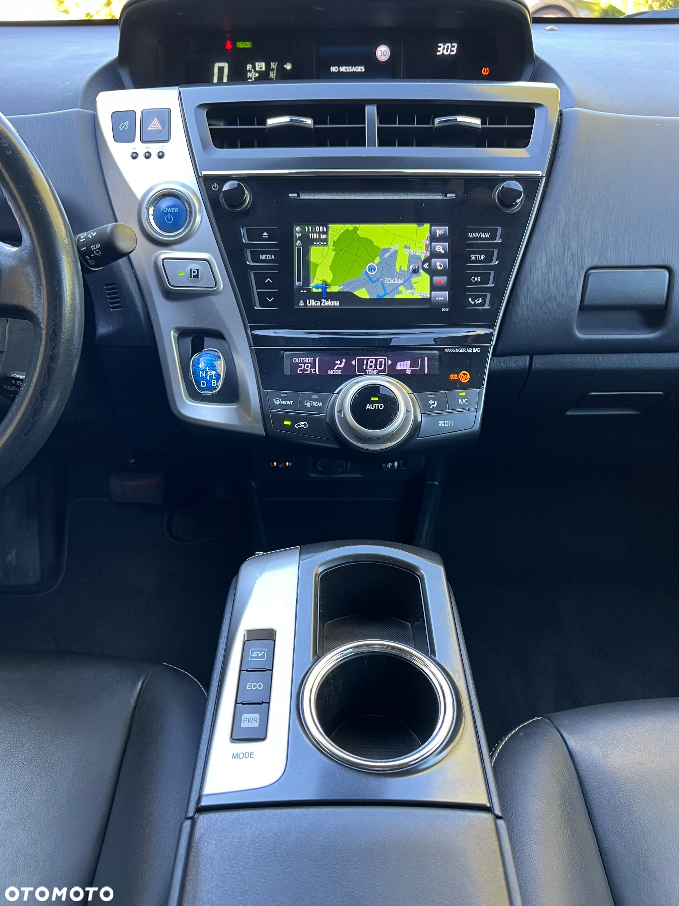 Toyota Prius+ (Hybrid) Comfort - 25