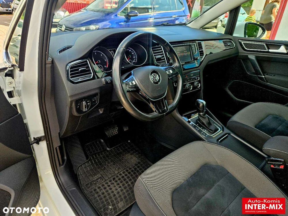 Volkswagen Golf Sportsvan - 24