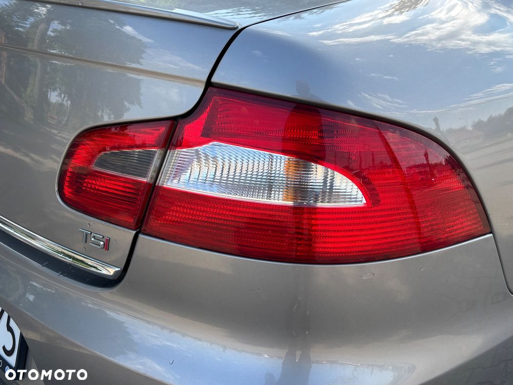 Skoda Superb 1.8 TSI Elegance - 7