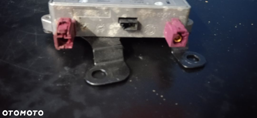 Wzmacniacz antenowy Audi A2 8E0035456B - 2