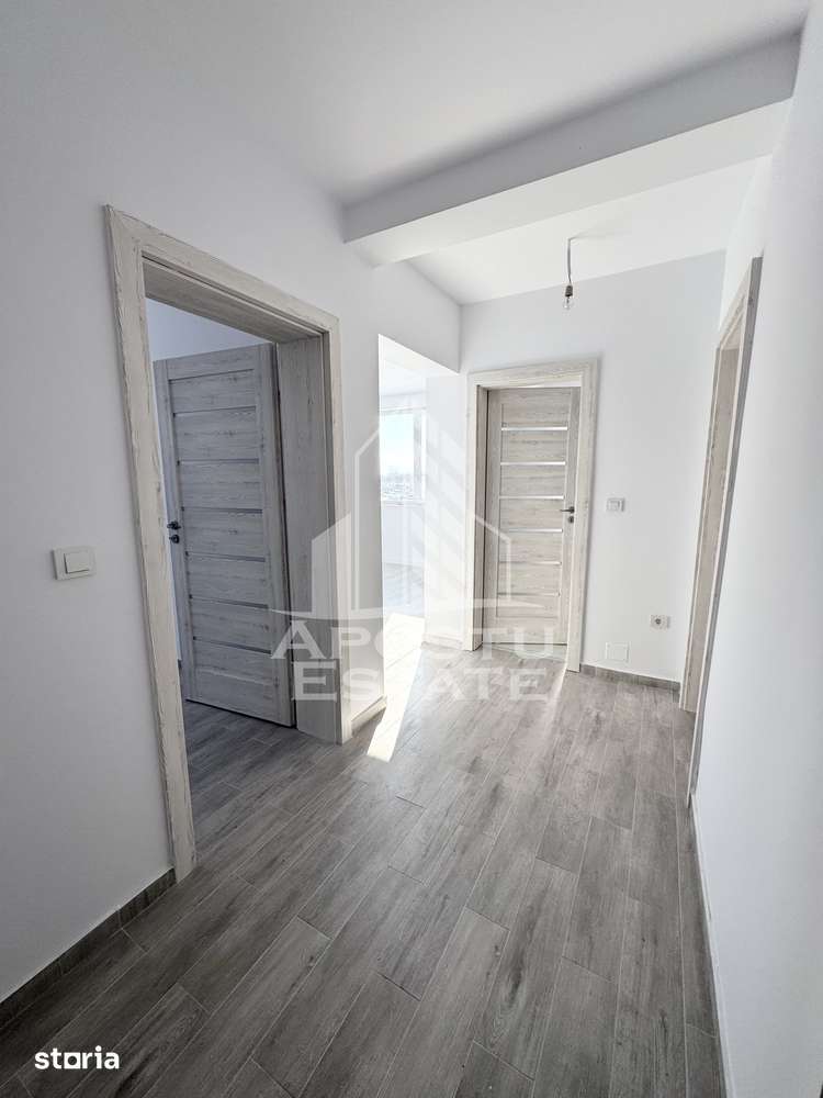 Apartament cu 2 camere decomandat bucatarie inchisa in zona Planetelor — fotografia 1