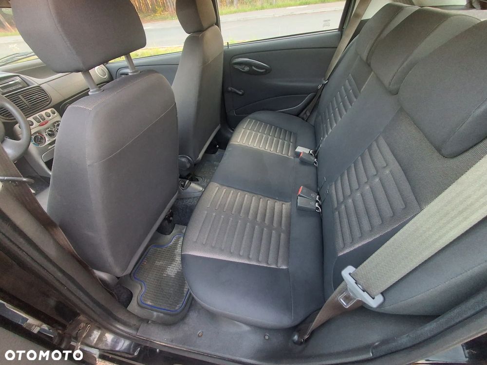 Fiat Punto 1.2 8V Classic - 12