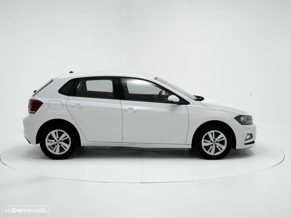 VW Polo - 2