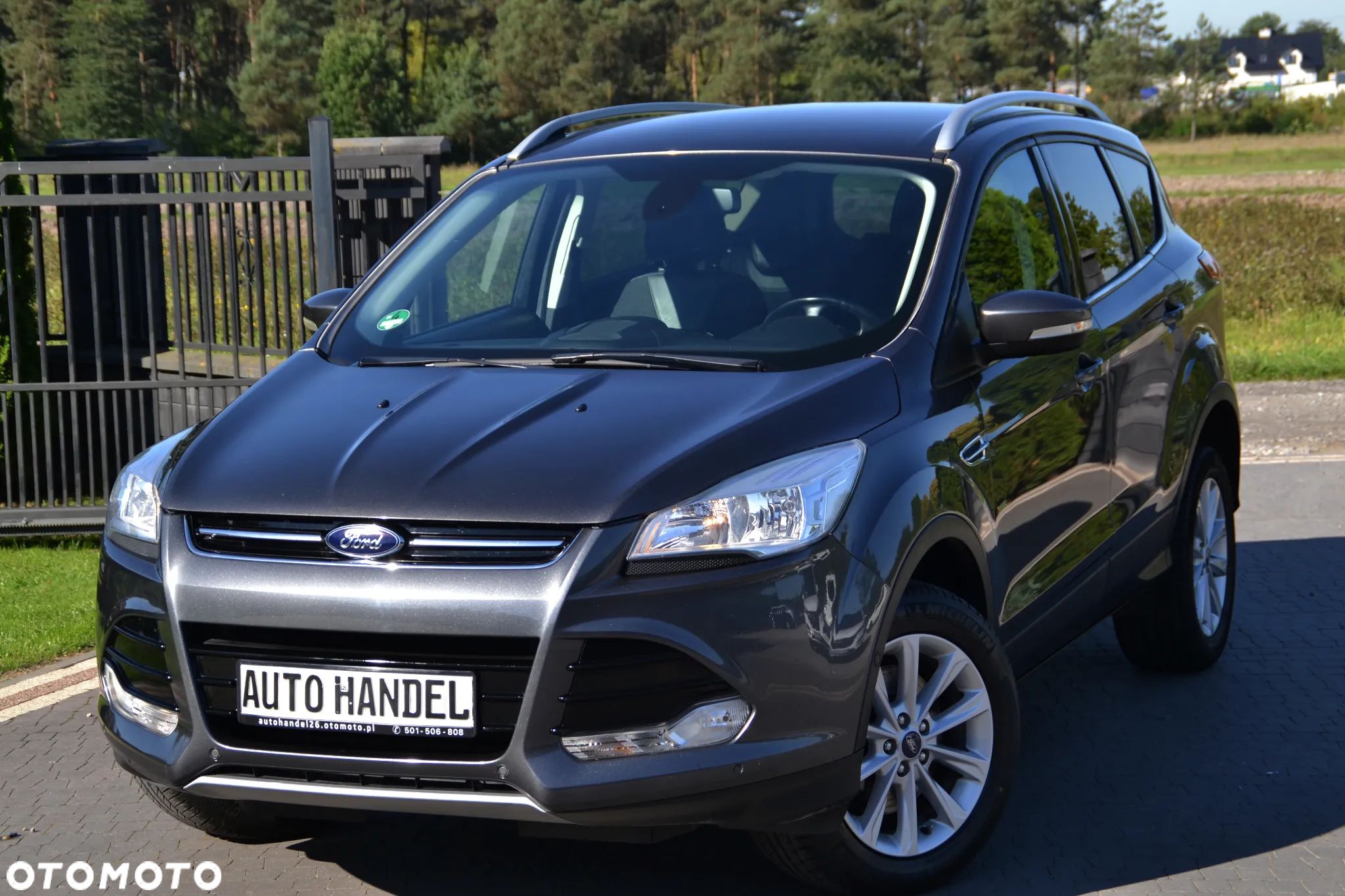 Ford Kuga - 1