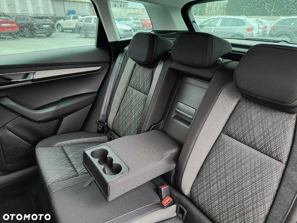 Skoda Karoq 1.5 TSI ACT Edition 130 DSG - 16