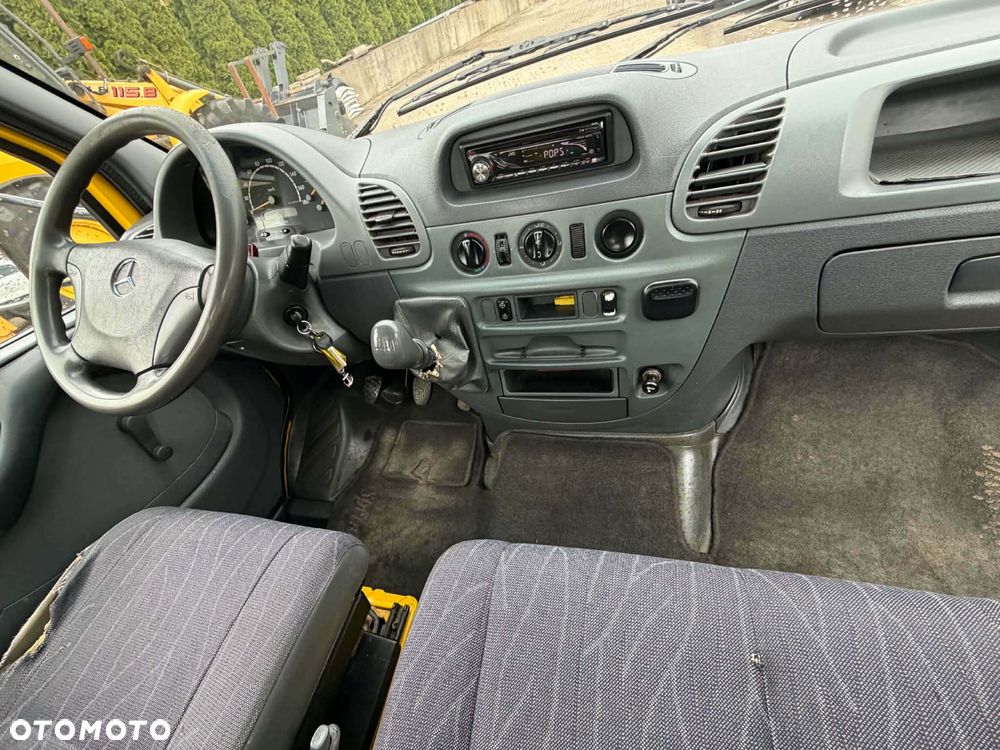 Mercedes-Benz Sprinter 308 CDI - 26