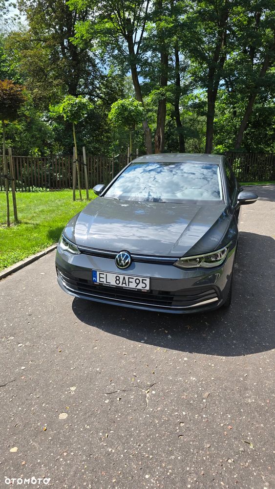 Volkswagen Golf VIII 1.5 eTSI EVO Style DSG - 3