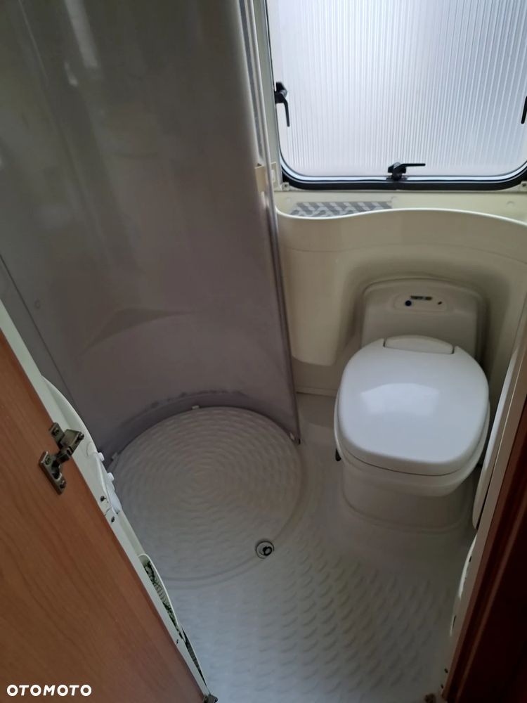 KNAUS SUN TRAVELLER 658LG - 31