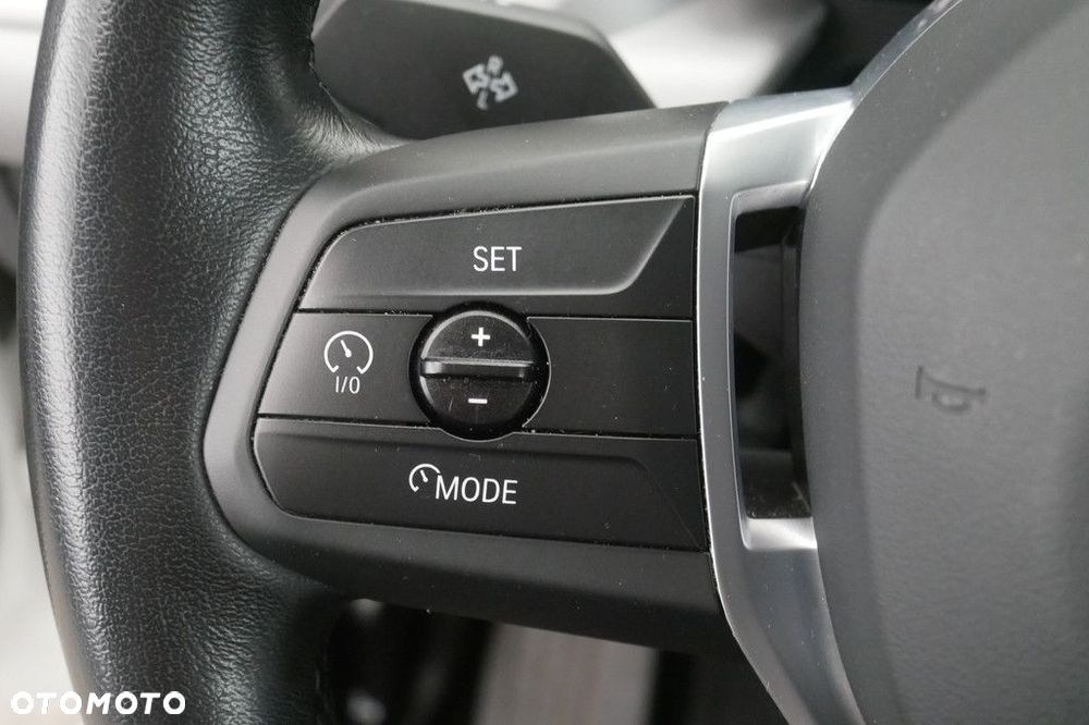 BMW Seria 2 - 25