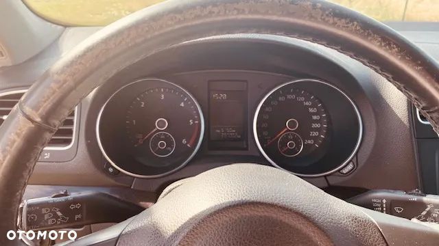 Volkswagen Golf VI 1.6 TDI Comfortline - 8