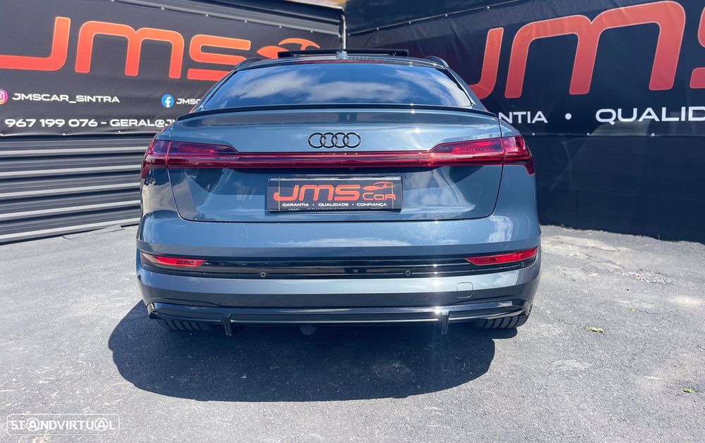 Audi e-tron S quattro - 15