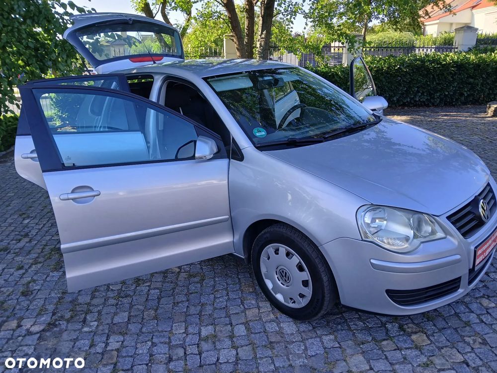 Volkswagen Polo - 30