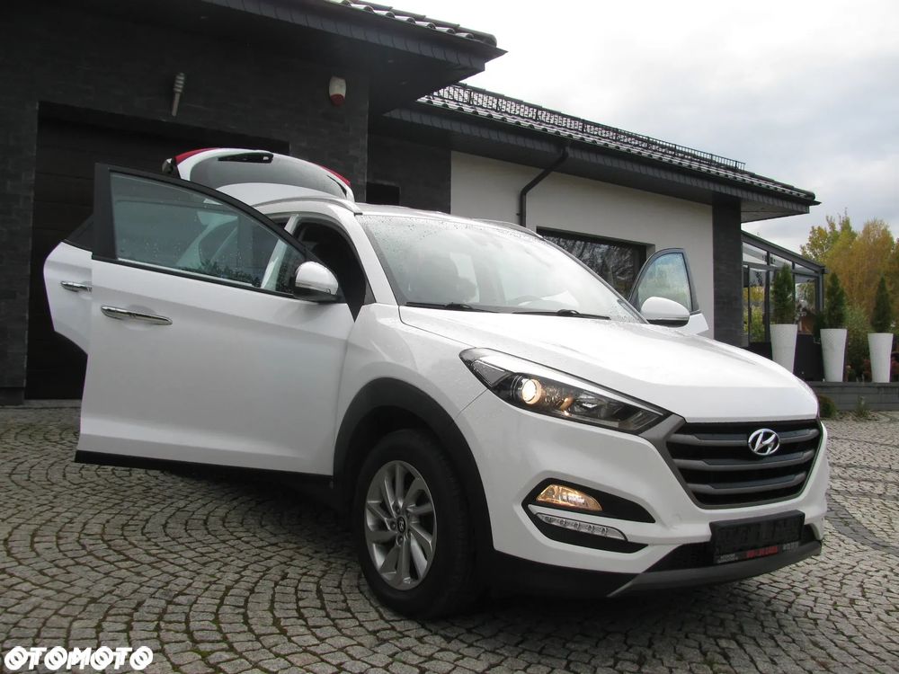 Hyundai Tucson 1.6 GDI BlueDrive Style 2WD - 10