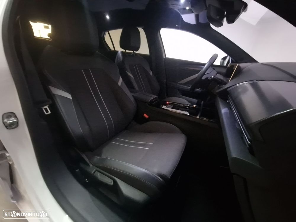 Opel Astra 1.2 T GS Line Aut. - 17