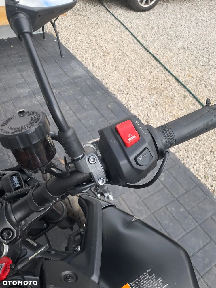 Yamaha MT - 15