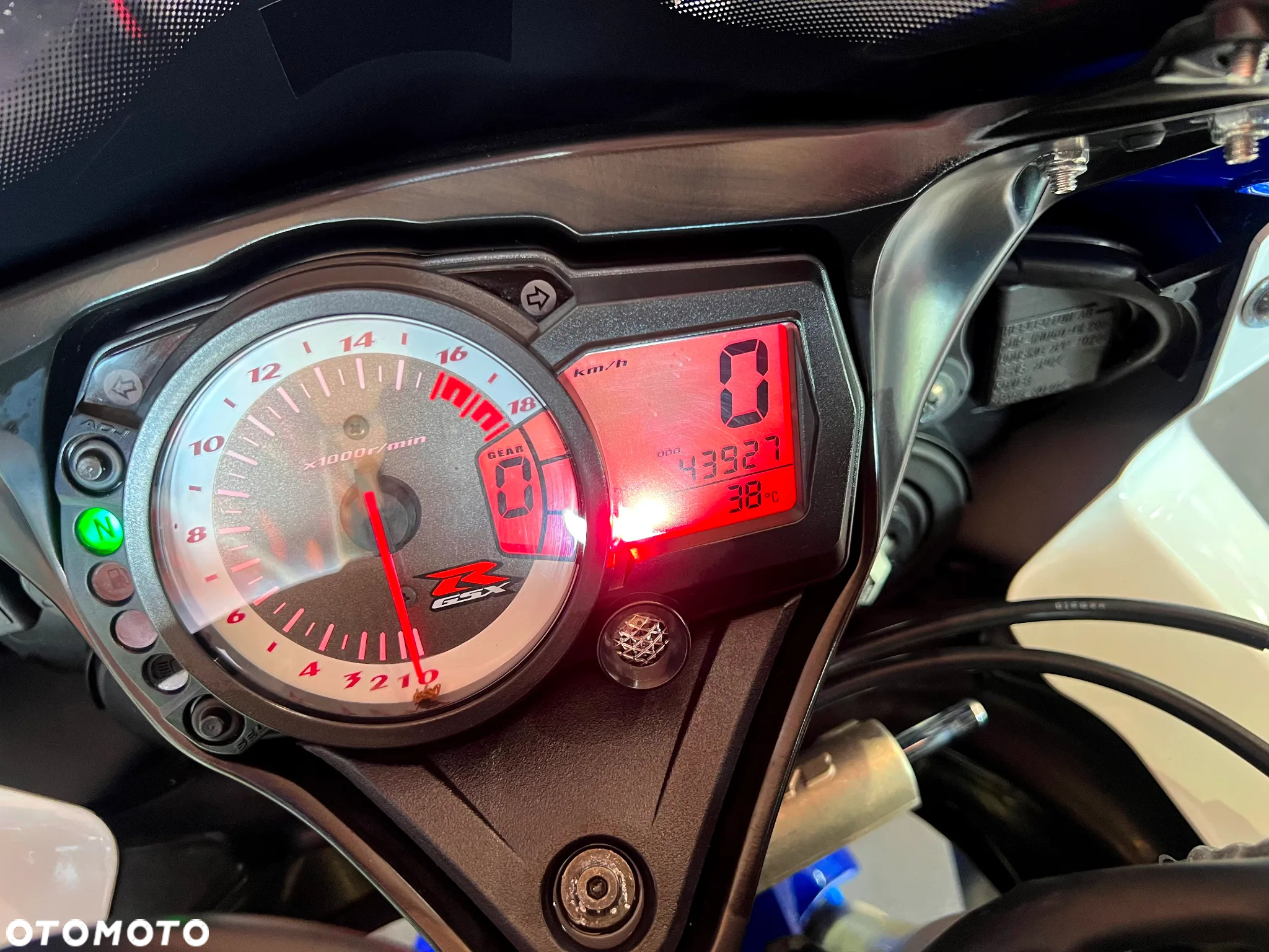 Suzuki GSX-R - 20