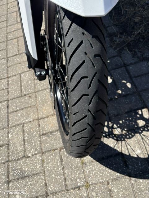 Honda Africa Twin 1100 DCT - 8