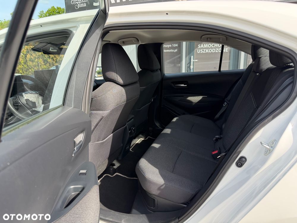 Toyota Corolla 1.8 Hybrid Comfort - 16