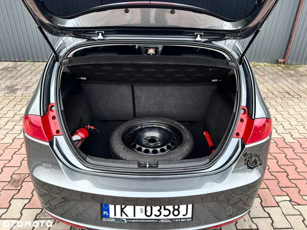 Seat Leon 1.6 TDI DPF Reference Copa - 25