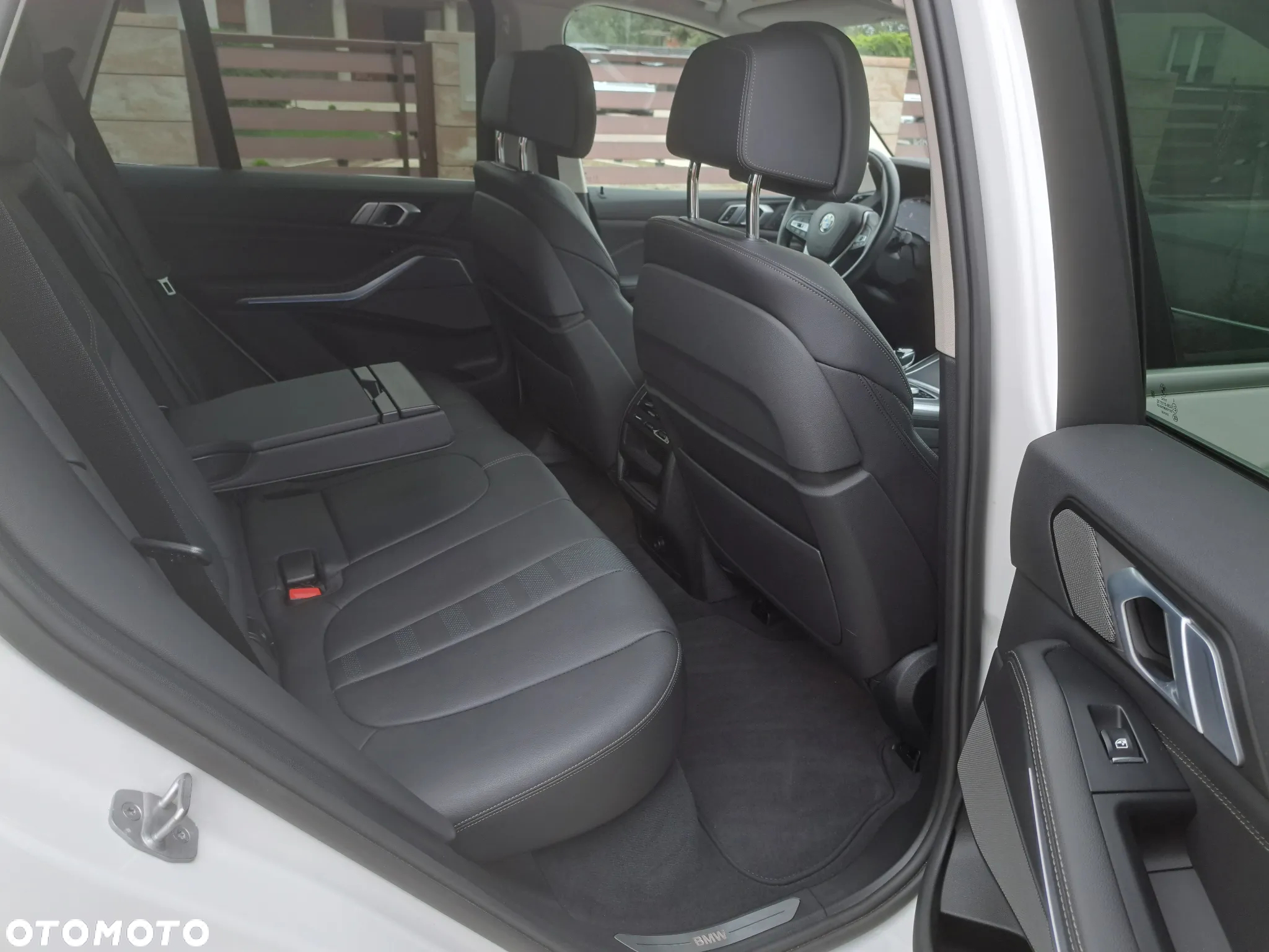 BMW X5 xDrive45e - 8
