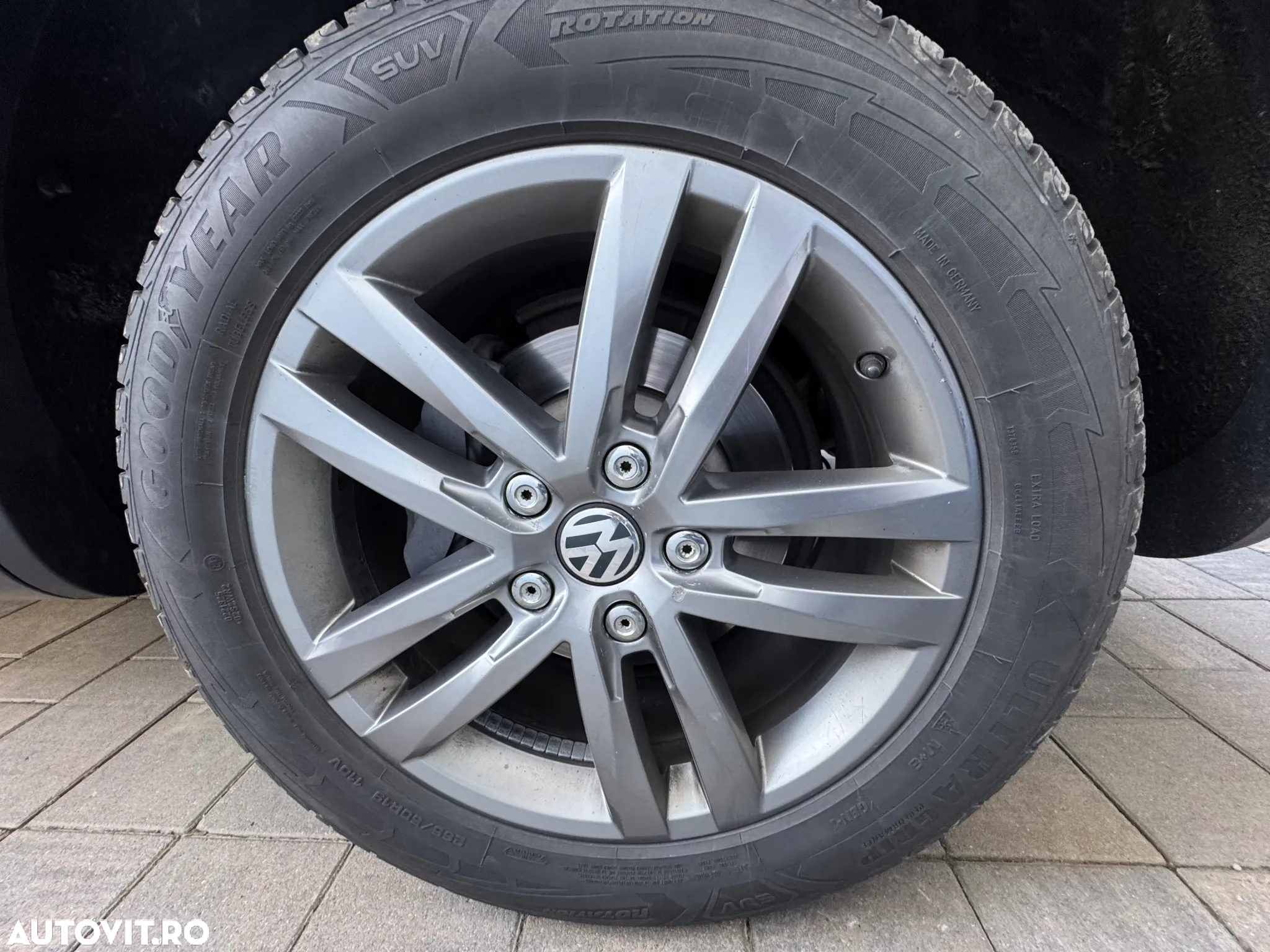 Volkswagen Touareg V6 TDI BMT Supreme Plus - 11