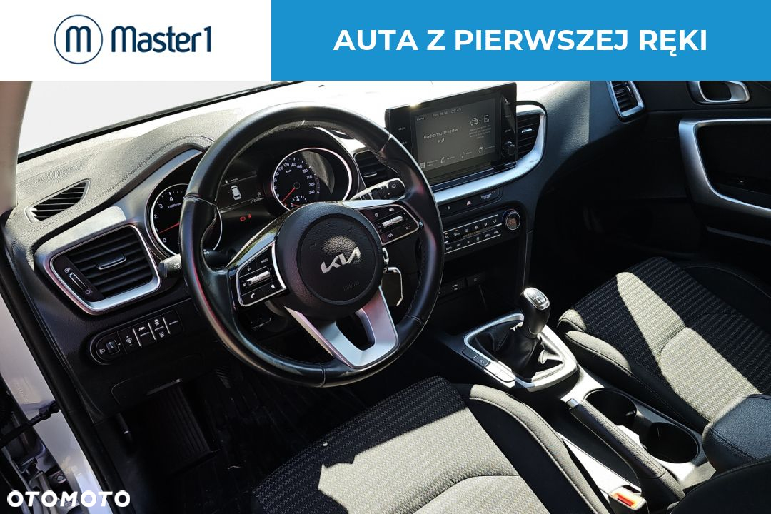 Kia Ceed 1.5 T-GDI M - 10